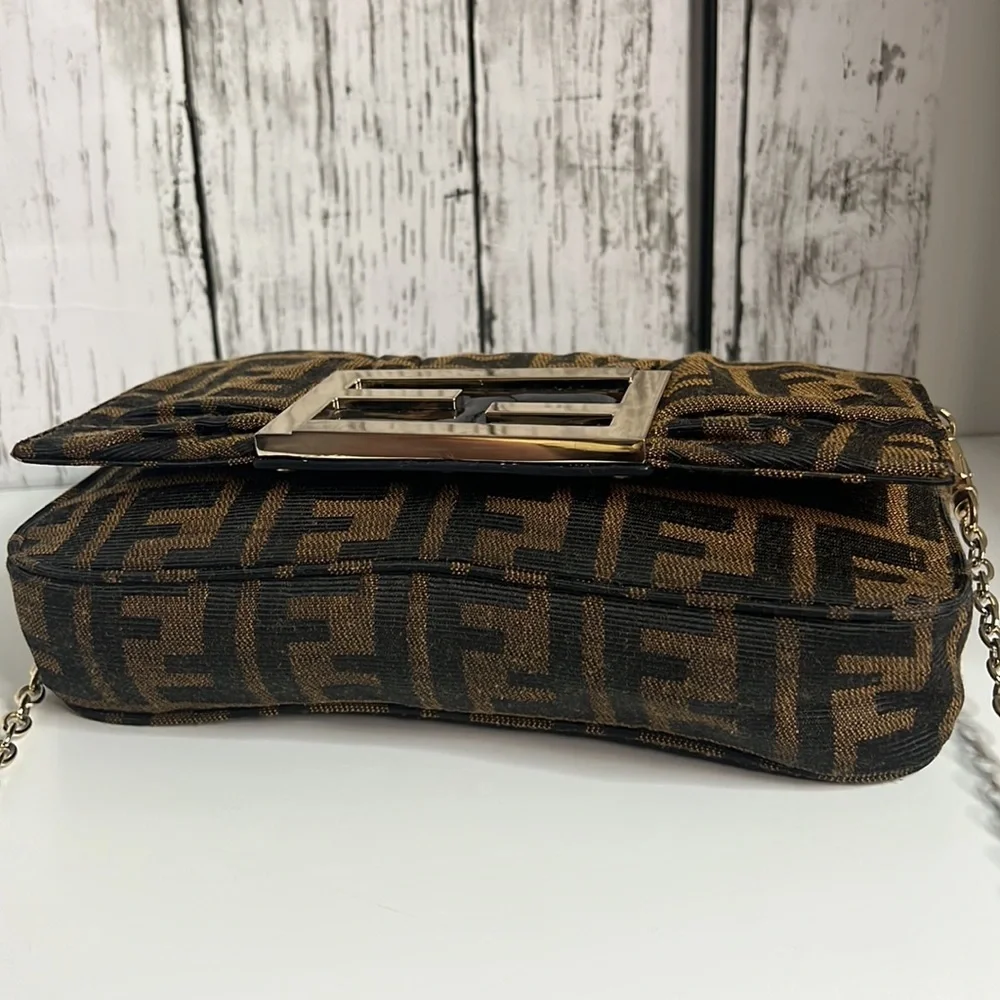 Fendi Vintage Zucca Baguette Shoulder Bag Brown Monogram Canvas Chain Strap - Picture 6 of 14